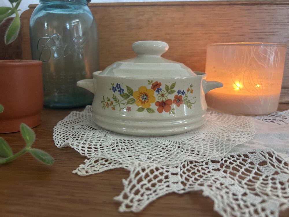 Sweet Flowers Bake, Serve and Store Stoneware
